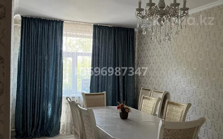2-бөлмелі пәтер · 46.5 м² · 2/3 қабат, Сураншыбатыр 34 — Возле садика Толкынай, трц Жанар, магазин Мерей, бағасы: 13 млн ₸ в Аксукенте — фото 2