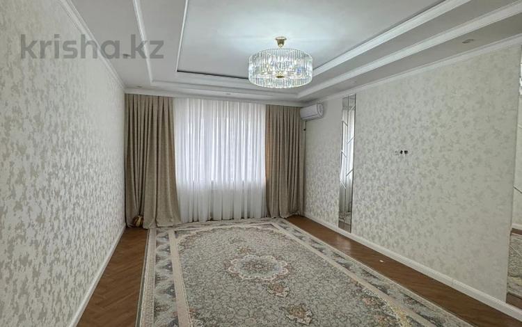 3-комнатная квартира · 106 м² · 9/10 этаж, мкр. Алтын орда, Алия Молдагулова за 46.5 млн ₸ в Актобе — фото 2