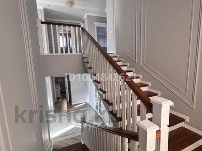 Отдельный дом · 8 комнат · 320 м² · 13 сот., мкр Акжайык — Сырым батыр за 180 млн ₸ в Шымкенте, Абайский р-н
