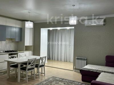 2-комнатная квартира · 76 м² · 8/9 этаж, мкр. Алтын орда, Алтын Орда 21в к1 — Угол Молдагулова и Мәңгілік ел . дом находиться напротив теннисного корта за 15 000 〒 в Актобе