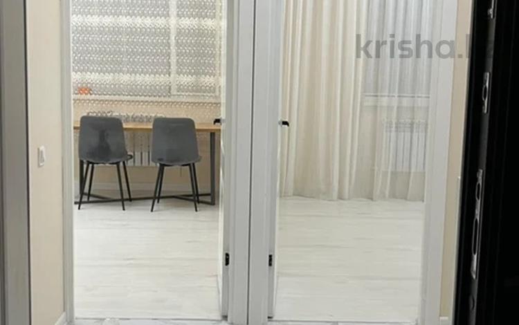 1-комнатная квартира · 40 м² · 1/13 этаж, 16-й мкр 84 за 16.7 млн ₸ в Актау — фото 2