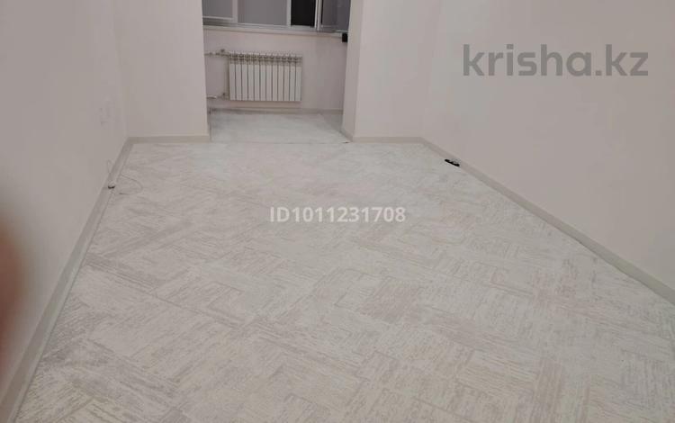 1-бөлмелі пәтер · 45 м² · 3 қабат, 39-й мкр 4 — 39 мкр 4 дом однокомнатный квартира жалға беріледі. барлық затпен жабдықталған( хододильник, стиралка, телевизор) уй таза бұрын квартираға берілмеген. айына 150 мың (депозит 30 мың)+ркц, бағасы: 120 000 ₸ в Актау — фото 2