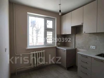 1-комнатная квартира · 30.7 м² · 4/5 этаж, Желтоксан 32/2 — Дом торцом к проспекту Богенбай батыра. за 16.5 млн ₸ в Астане, Сарыарка р-н