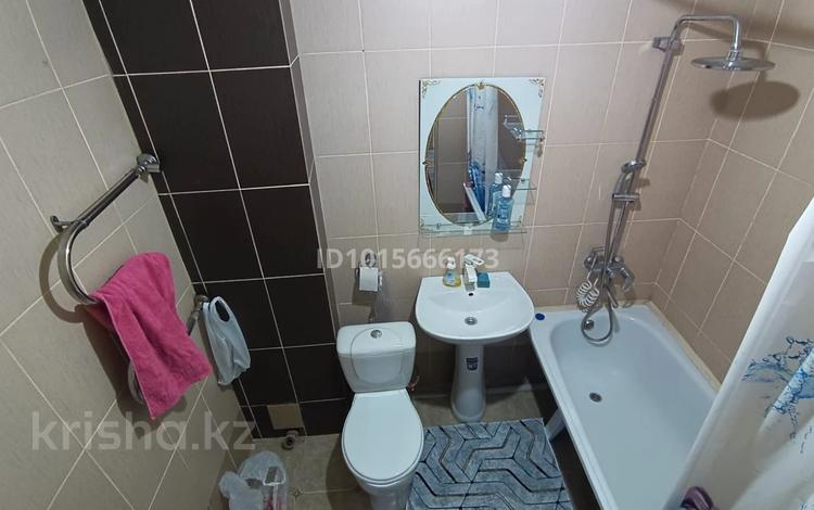 1-бөлмелі пәтер · 45 м² · 1/4 қабат, Мкр. Гульдер 1160, бағасы: 20 млн ₸ в  — фото 2