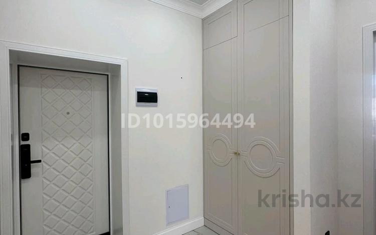 2-комнатная квартира · 63 м² · 2/10 этаж, Туран 40/1 — Район Нура, Школа-гимназия 97,Magnum, Дворец Единоборств, ул. Орынбор за 400 000 ₸ в Астане, Есильский р-н — фото 2