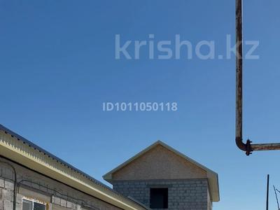 Отдельный дом · 4 комнаты · 240 м² · 5 сот., Жазира 68 — В района старого аэропорта за 50 млн ₸ в Уральске