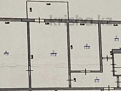 3-комнатная квартира · 61 м² · 3/5 этаж, Мухита 95 за 14.4 млн 〒 в Уральске