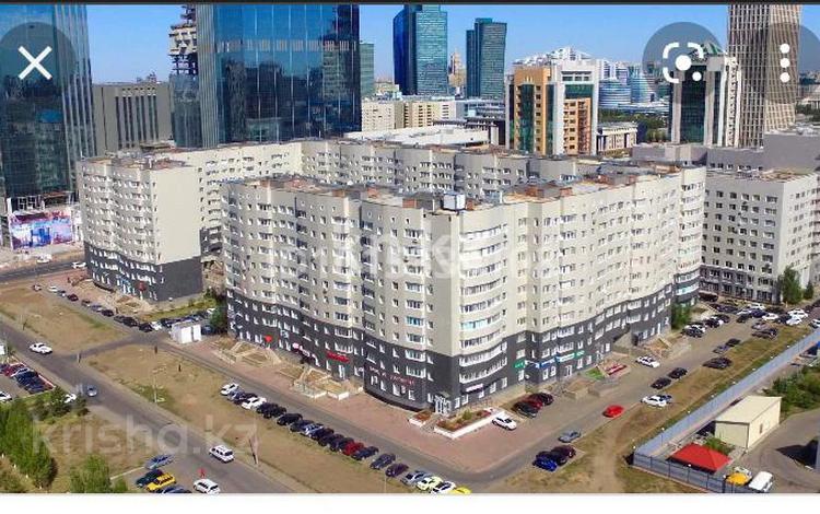 2-комнатная квартира · 58 м² · 10/10 этаж, мкр Комсомольский 18/1 за 250 000 ₸ в Астане, Есильский р-н — фото 2