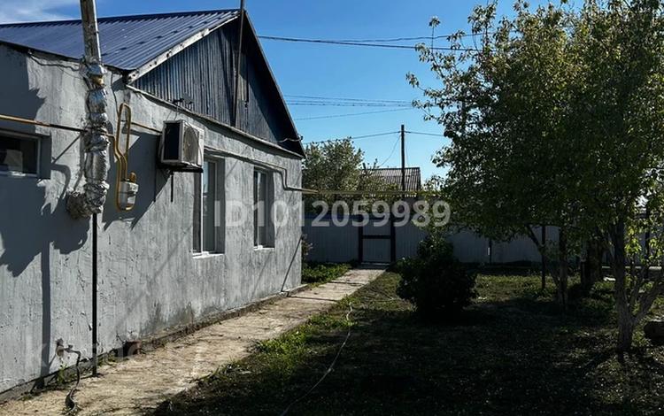 Жеке үй · 3 бөлме · 100 м² · 10 жүзд., Села Алга Аксай 28 — Село алга, бағасы: 13 млн ₸ в Атырау — фото 2