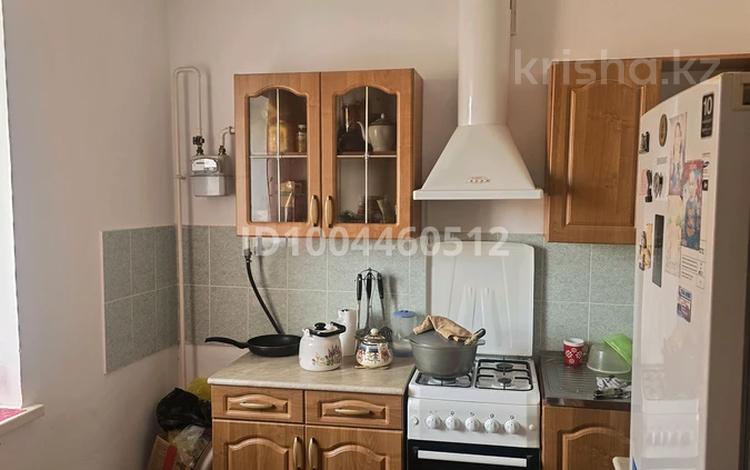 3-бөлмелі пәтер · 75 м² · 5/5 қабат, Арай 2 102 — арай 2, бағасы: 20 млн ₸ в  — фото 2