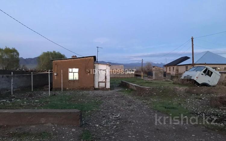 2-комнатная квартира · 40 м² · 1 этаж, Отырар 86 за 5.5 млн ₸ в Гродеково — фото 2