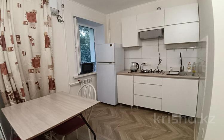 1-комнатная квартира · 28 м² · 3/4 этаж, Казыбек Би 68-70 68 — Наурызбай Батыра за 270 000 ₸ в Алматы, Алмалинский р-н — фото 3