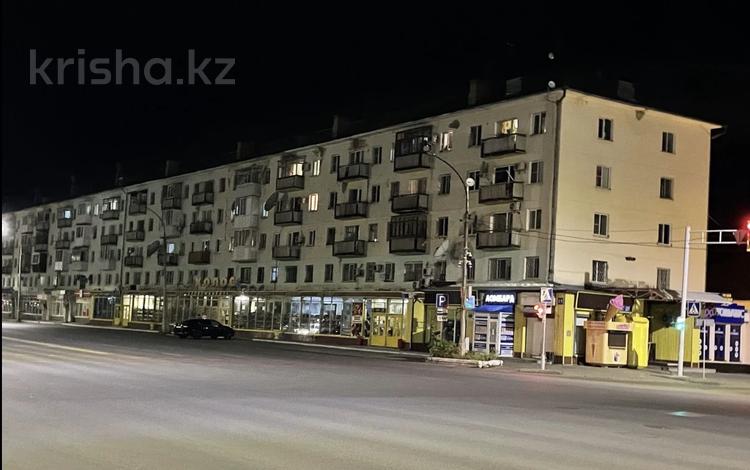 2-бөлмелі пәтер · 45 м² · 5/5 қабат, проспект Ауэзова 15, бағасы: 15 млн ₸ в Усть-Каменогорске — фото 2