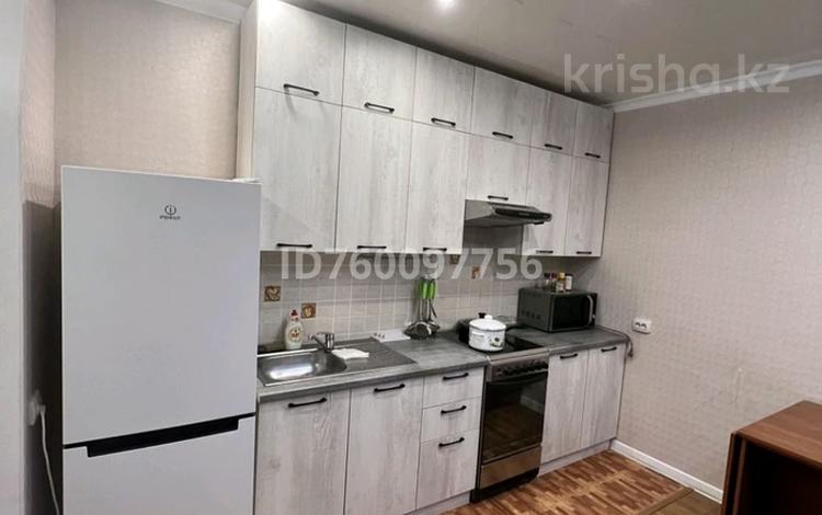 1-бөлмелі пәтер · 32 м² · 3/5 қабат, Естая 83 — Дом шахмат, бағасы: 8 000 〒 в Павлодаре — фото 5