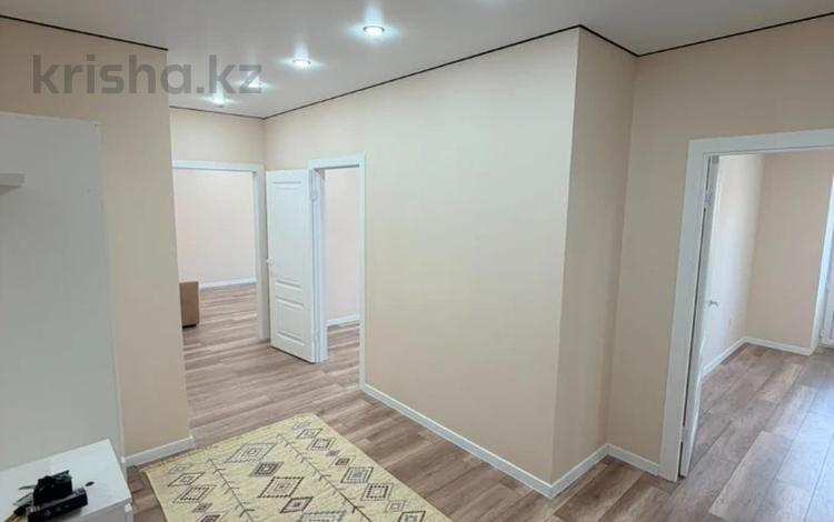 2-комнатная квартира · 70 м² · 3/9 этаж, мкр. Алтын орда 54а за 31.5 млн ₸ в Актобе — фото 2