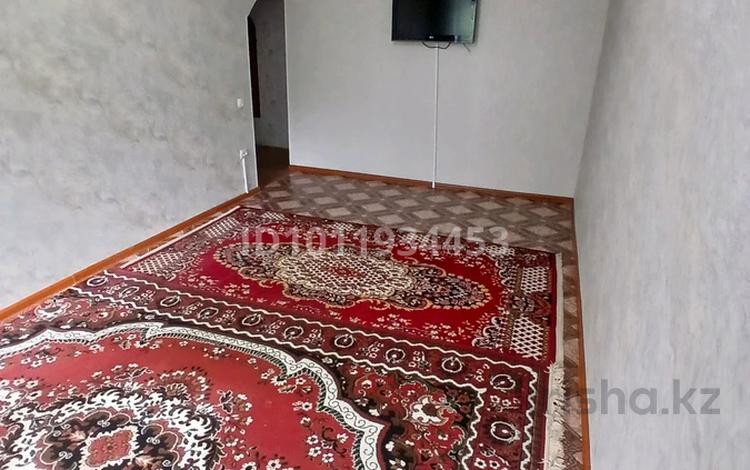 2-бөлмелі пәтер · 56 м² · 2/5 қабат, мкр 8 273 — 8 мкр, бағасы: 17 млн ₸ в Актобе — фото 31
