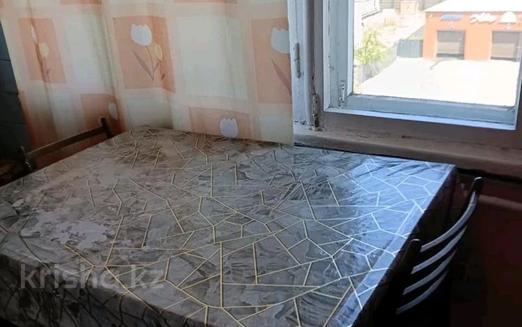 2-бөлмелі пәтер · 50 м² · 5/5 қабат, ПРОСПЕКТ ШАКАРИМА 93 — МИХАЭЛИСА, бағасы: 120 000 ₸ в Усть-Каменогорске — фото 13