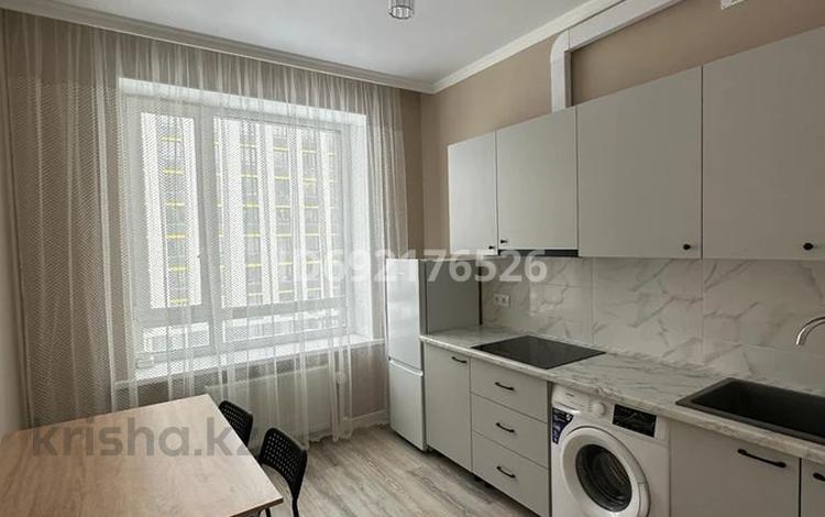 1-комнатная квартира, 42 м², 5/10 этаж помесячно, проспект Туран 55/6