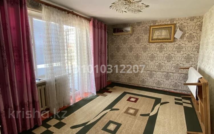 2-бөлмелі пәтер · 70 м² · 2/2 қабат, Майлықожа 28/21, бағасы: 8 млн ₸ в Сарыагаш — фото 2