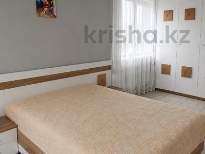 3-бөлмелі пәтер · 64 м² · 3/5 қабат, рахимова, бағасы: ~ 24.3 млн ₸ в Петропавловске