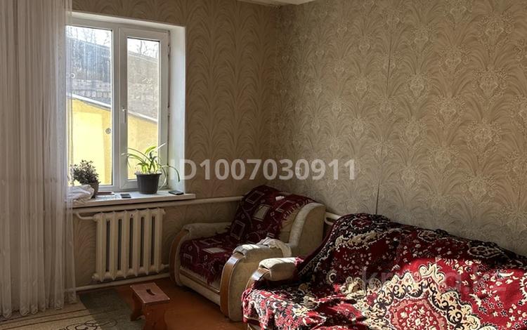 Отдельный дом · 3 комнаты · 85 м² · 10 сот., Конаева 80 за 250 000 ₸ в Абай — фото 2