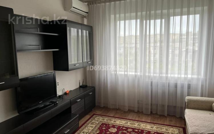 1-комнатная квартира, 40 м², 5/9 этаж помесячно, мкр Аксай-2