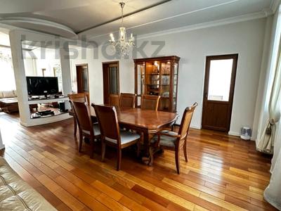 4-бөлмелі пәтер · 190 м² · 7/16 қабат, Самал-1 29 — ДОСТЫК ПЛАЗА, бағасы: 155 млн ₸ в Алматы, Медеуский р-н