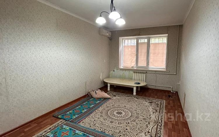 1-бөлмелі пәтер · 36 м² · 1/5 қабат, мкр Шанхай, Рыскулова 9, бағасы: 7.5 млн ₸ в Актобе — фото 2