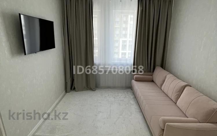 1-комнатная квартира · 37 м² · 17/24 этаж, мкр Комсомольский, Сауран 15/3 — Сауран 15/3 за 290 000 ₸ в Астане, Есильский р-н — фото 2