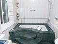 Жеке үй · 5 бөлме · 211.8 м² · 5.4 сот., Сухамбаева 17 — Детский сад "Виртуоз", Школа 23, Школа 5, Корзинка, Райский сад., бағасы: 73 млн 〒 в Таразе — фото 12
