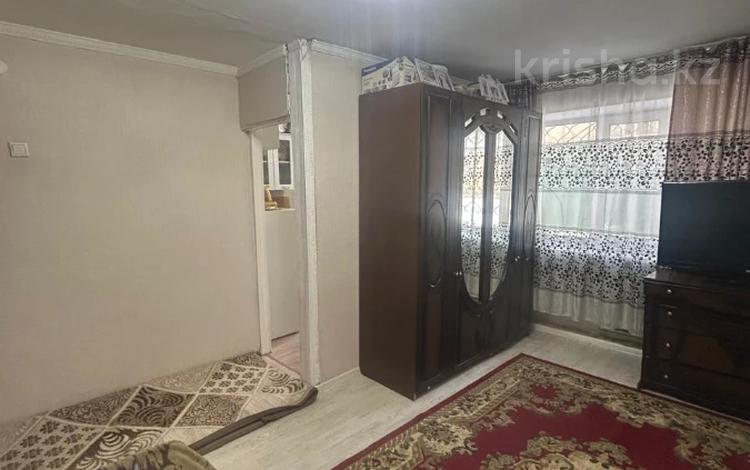 1-комнатная квартира · 32 м² · 1/4 этаж, 70 квартал 2 за 12 млн ₸ в Семее — фото 3
