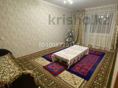 3-комнатная квартира · 65 м² · 2/5 этаж, Волынова — Волынова Маяковского Абая за 350 000 〒 в Костанае