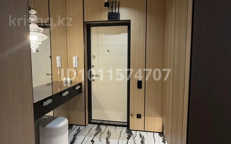 3-комнатная квартира · 78 м² · 9/10 этаж, 19-й мкр 15 — Рядом кафе “Тарын”, супермаркет “Дина”, школа №32 за 36 млн ₸ в Актау — фото 2