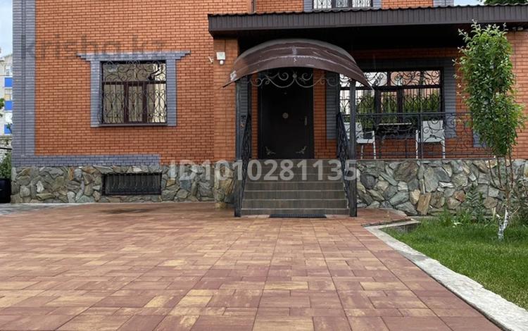 Жеке үй · 6 бөлме · 390 м² · 9 жүзд., Жилгородок ш/а., Военный городок 29 — Есет батыра, бағасы: 149 млн ₸ в Актобе, мкр Жилгородок — фото 2