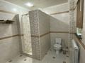 Жеке үй · 6 бөлме · 390 м² · 9 жүзд., Жилгородок ш/а., Военный городок 29 — Есет батыра, бағасы: 149 млн ₸ в Актобе, мкр Жилгородок — фото 23