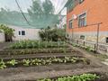 Жеке үй · 6 бөлме · 390 м² · 9 жүзд., Жилгородок ш/а., Военный городок 29 — Есет батыра, бағасы: 149 млн ₸ в Актобе, мкр Жилгородок — фото 43