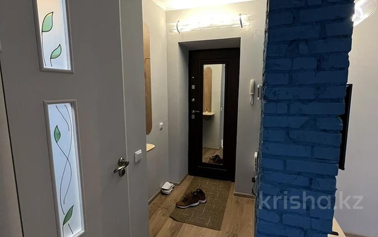 1-комнатная квартира · 30 м² · 1/4 этаж, Жарокова 154б — Жандосова за 22 млн ₸ в Алматы, Бостандыкский р-н — фото 2
