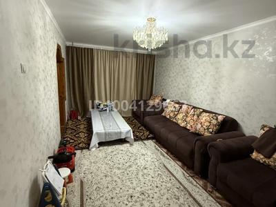 3-бөлмелі пәтер · 56 м² · 1/5 қабат, 11-й микрорайон, 11-й микрорайон 215a, бағасы: 18.5 млн ₸ в Шымкенте, Енбекшинский р-н