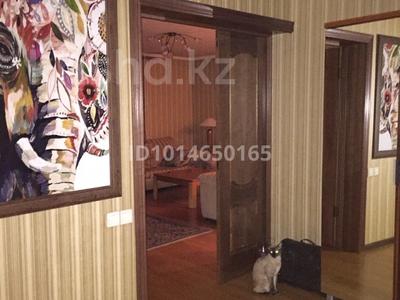 4-бөлмелі пәтер · 105 м² · 4/9 қабат, Набережная им. Е.П.Славского 20 — Ресторан Мейман, бағасы: 75 млн ₸ в Усть-Каменогорске