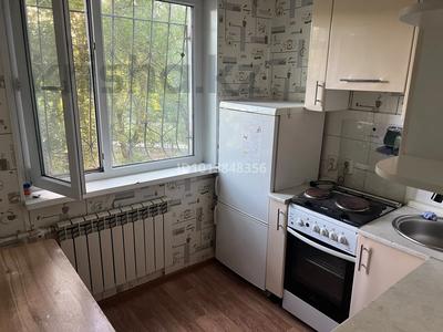 2-бөлмелі пәтер · 44 м² · 2/5 қабат, 17-шағынаудан 52, бағасы: 140 000 ₸ в Караганде, Алихана Бокейханова р-н