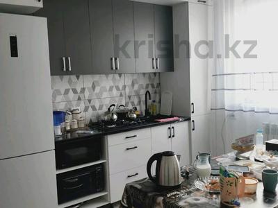1-комнатная квартира · 32 м² · 1/3 этаж, 30 мкр 43 — Новый дом 3 этажа за 150 000 〒 в Жана куате