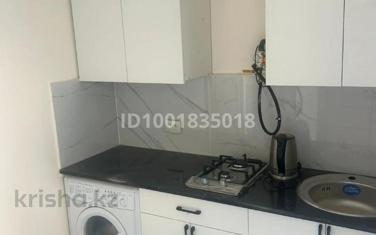 1-комнатная квартира · 20 м² · 1/1 этаж, Есенова — Тюлькубасская за 165 000 ₸ в Алматы, Жетысуский р-н — фото 14
