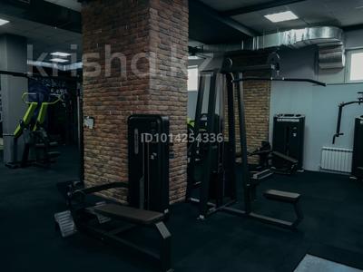 Фитнес-Клуб. Действующий бизнес · 400 м², бағасы: 30 млн ₸ в Астане, Есильский р-н