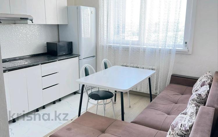 1-комнатная квартира · 50 м² · 11/13 этаж, Просп. Назарбаева 28 за ~ 50 млн ₸ в Алматы, Жетысуский р-н — фото 22