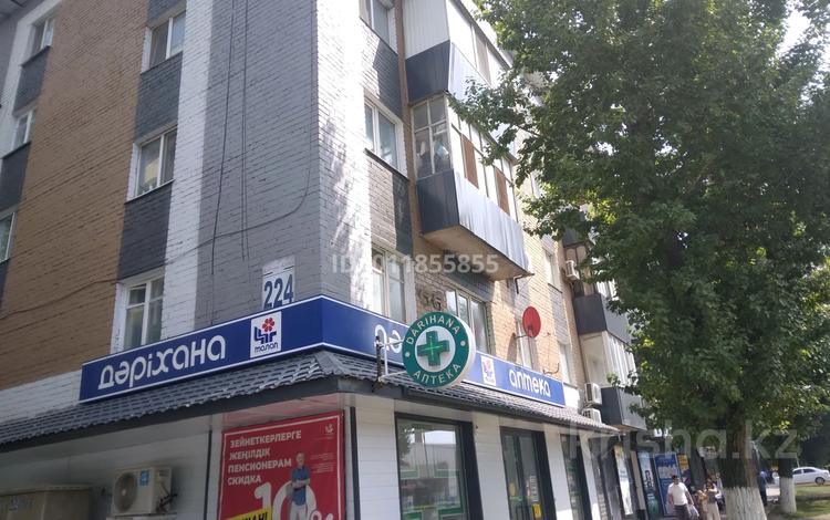 3-комнатная квартира · 46 м² · 5/5 этаж, Назарбаева 224 за 110 000 ₸ в Уральске, мкр Школьник — фото 2