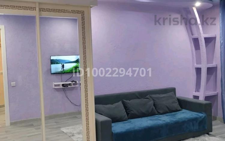 2-бөлмелі пәтер · 52.8 м² · 6/9 қабат, Жукова 15/1 — ЖДВокзал, бағасы: 10 000 ₸ в Уральске — фото 2