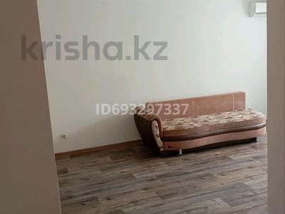 1-комнатная квартира · 40 м² · 2/5 этаж, мкр Астана — Т.д Алтындар.площадь Президента. за 110 000 〒 в Уральске