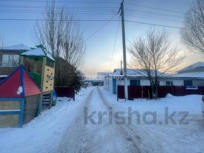 Жеке үй · 7 бөлме · 180 м² · 10 сот., Кобыланды батыр 6, бағасы: 100 млн 〒 в Астане, Алматы р-н