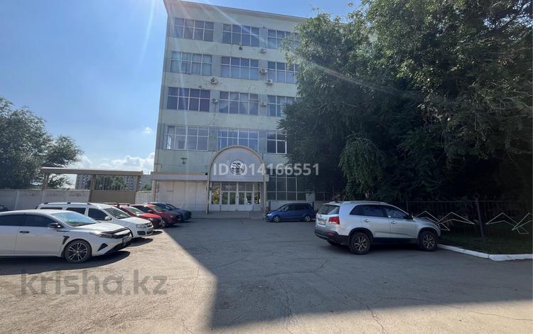 Еркін, кеңселер, білім орталықтары · 1020 м², бағасы: 85 млн ₸ в Уральске — фото 2