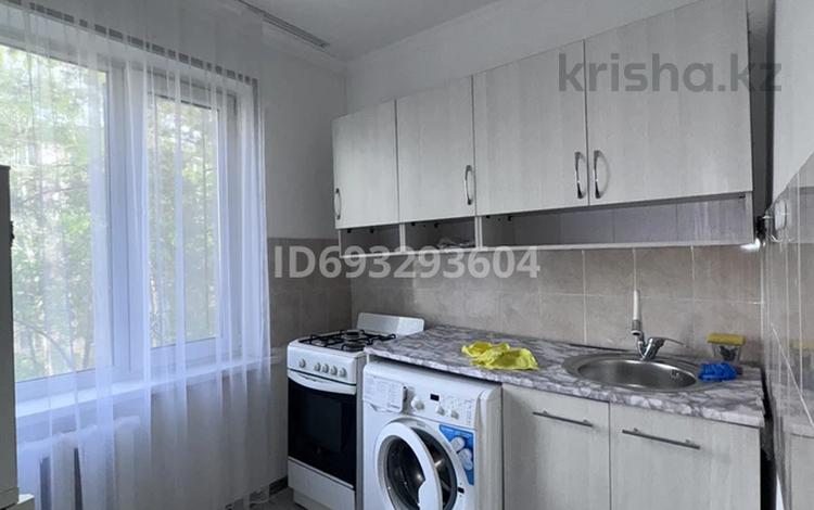 1-комнатная квартира · 33 м² · 3/5 этаж, мкр Айнабулак-3 123 за 180 000 ₸ в Алматы, Жетысуский р-н — фото 2